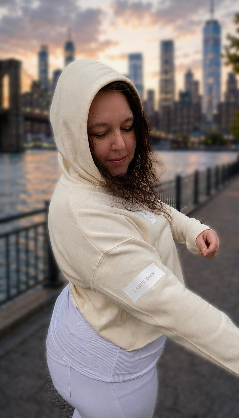 Carpe Diem - Crop Top Hoodie