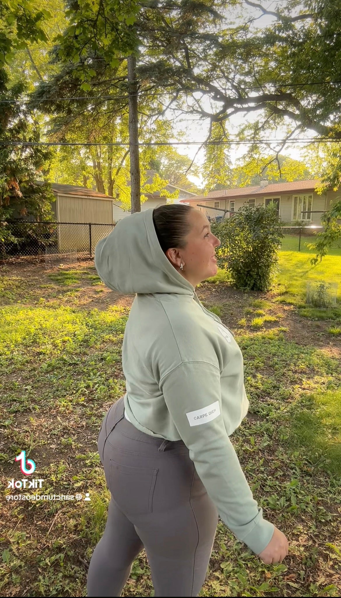 Carpe Diem - Crop Top Hoodie